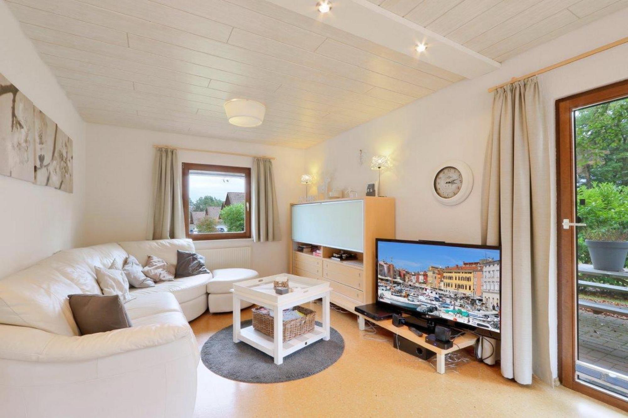 Ferienhaus Anne mit Sauna, See, Wald und Ruhe Kirchheim  Exterior foto