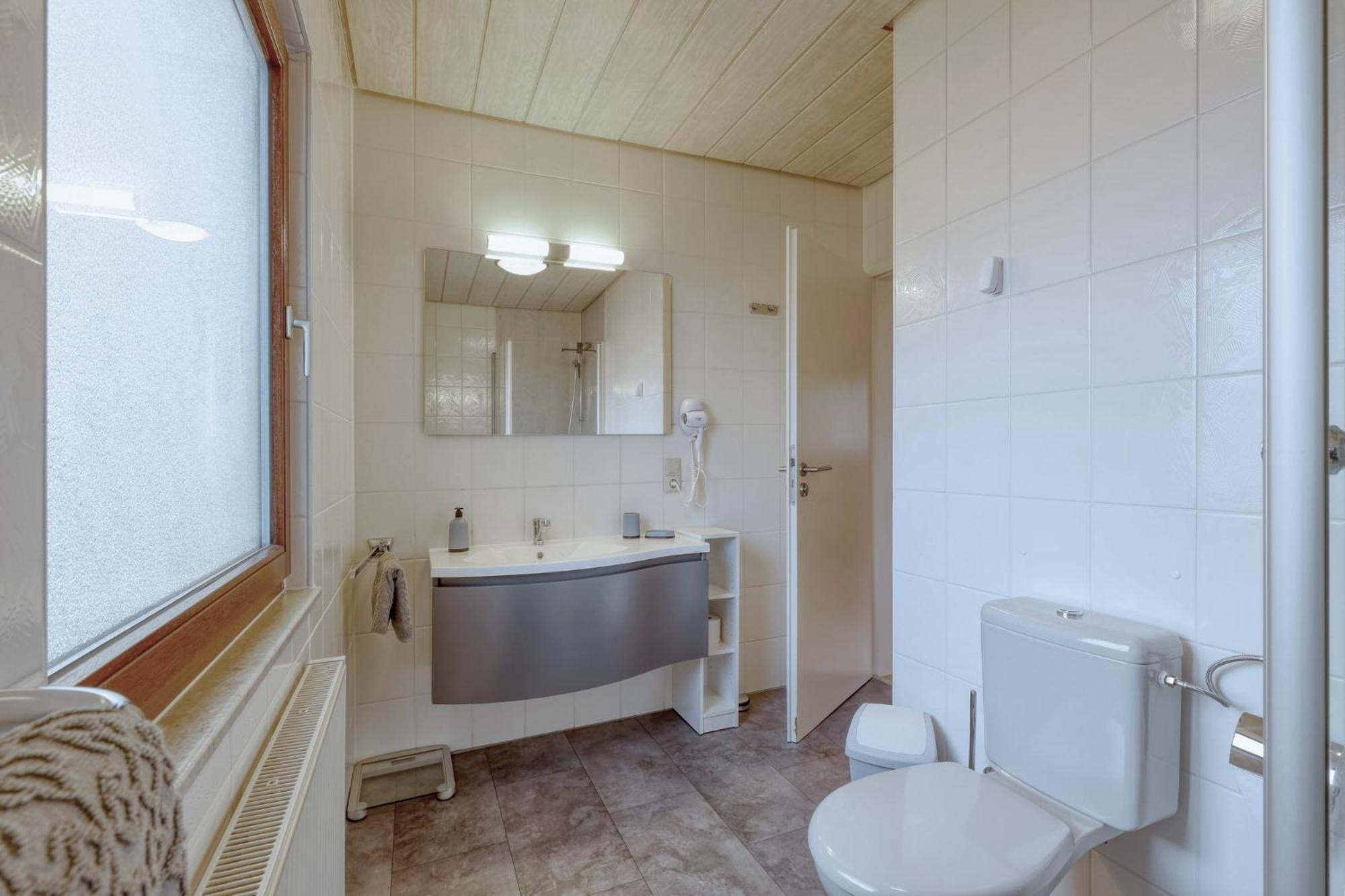 Ferienhaus Anne mit Sauna, See, Wald und Ruhe Kirchheim  Exterior foto